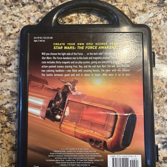 Star Wars books and magnetic play set - Picture 13 of 16